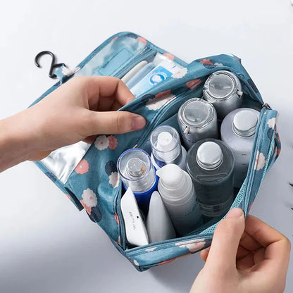 Multifunctional Travel Hook Wash Bag - Cosmetics Storage Bag