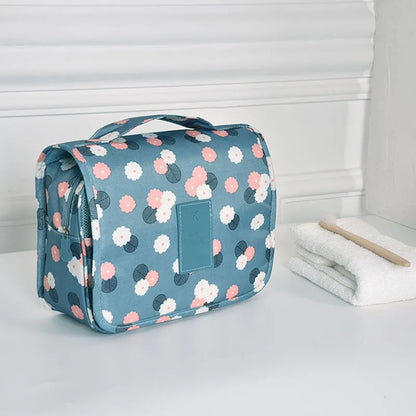 Multifunctional Travel Hook Wash Bag - Cosmetics Storage Bag