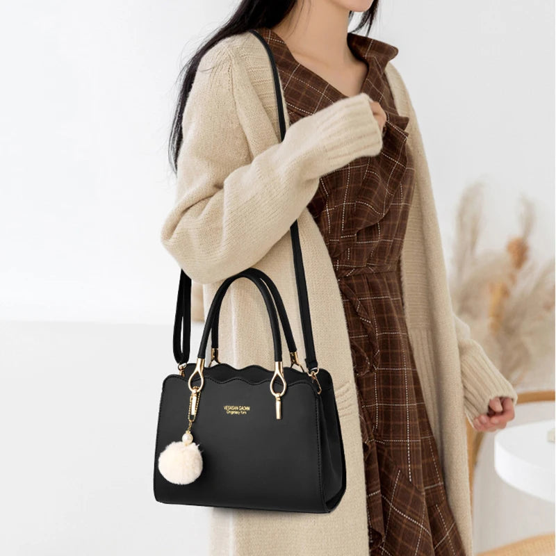 New Fashion Middle-Aged Mom Shoulder Crossbody Bag – Large Capacity Women's Handbag with Pendant